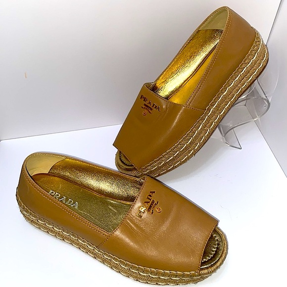 Prada Shoes - Prada Women's Brown Espadrille Shoes EUC🔥